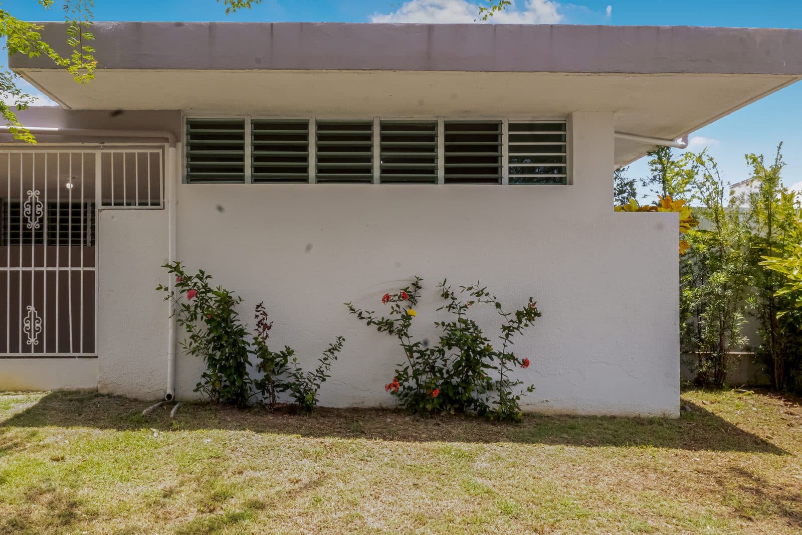 1700 San Lorenzo · 3BR/1BA Single-Level Home · Río Piedras Heights - 2