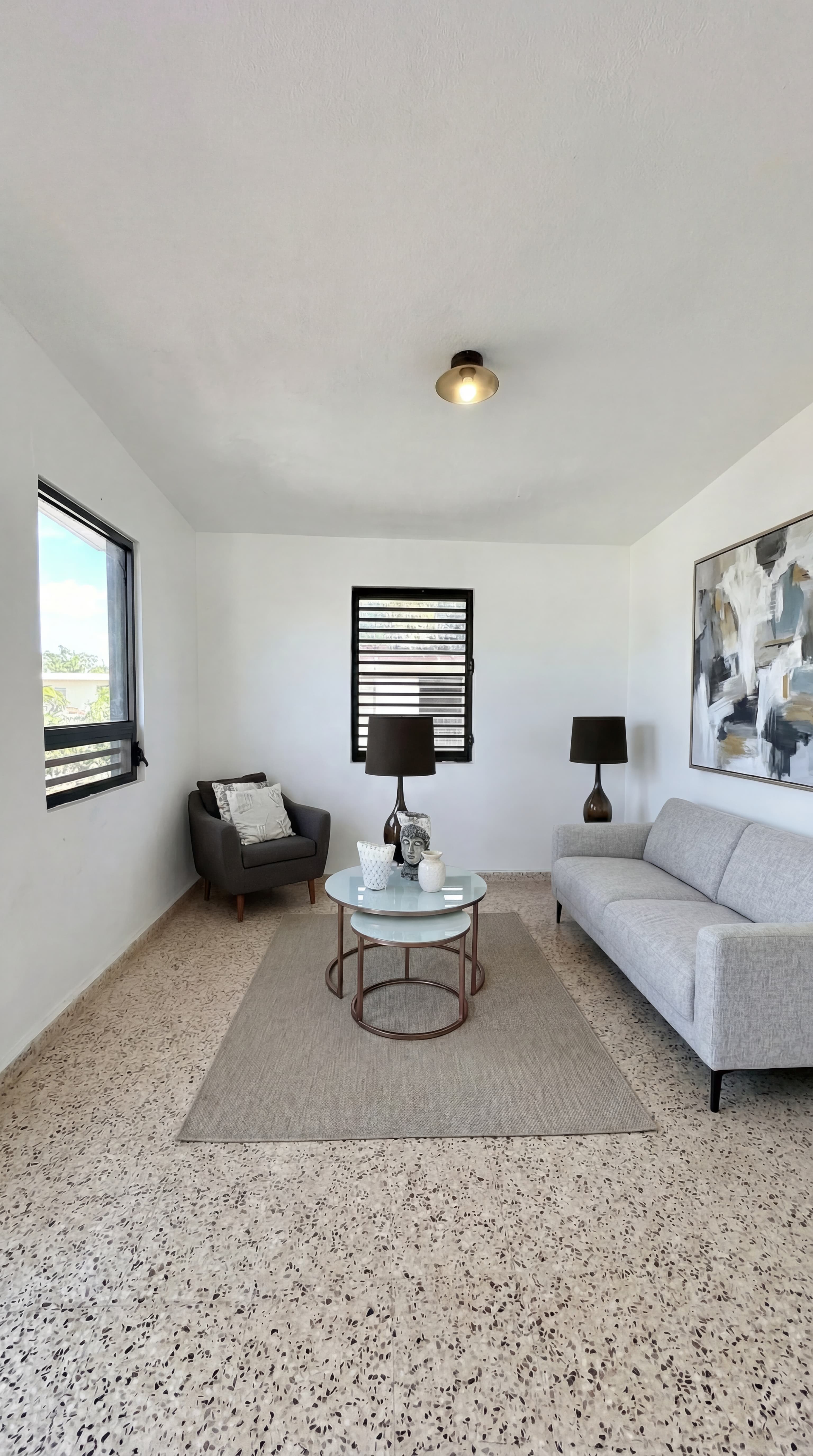 906 Hypolais St. Country Club - 3